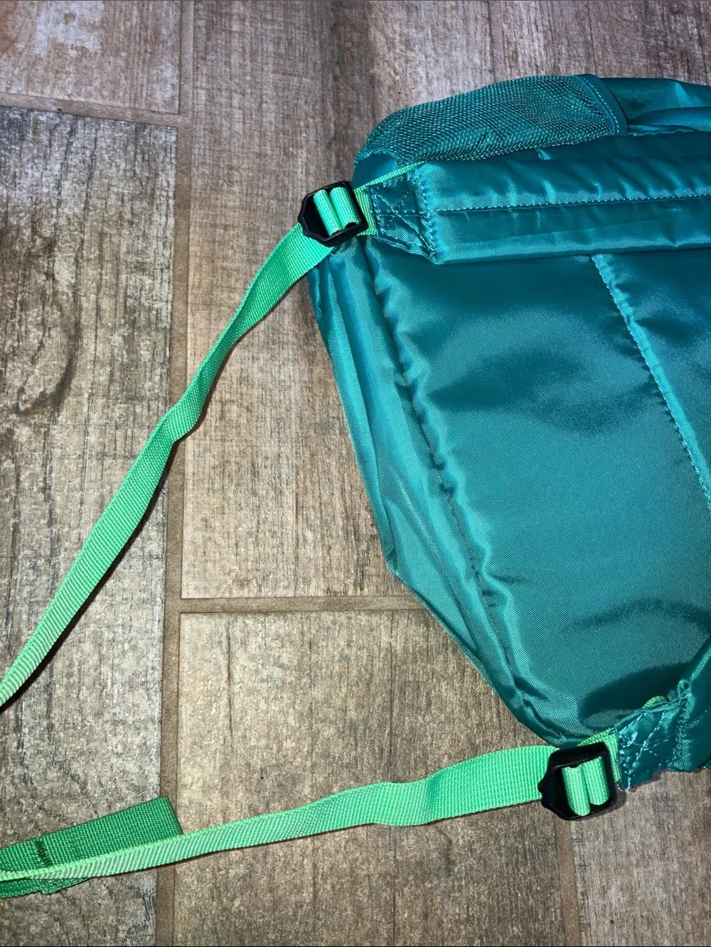 FIREFLY OUTDOOR GEAR CHIP THE DINOSAUR UNISEX GREEN 15L